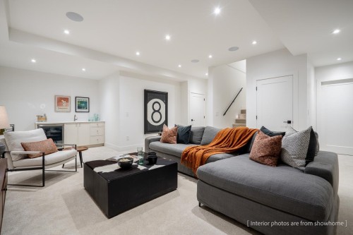 20345 41A Avenue, Langley, BC - Indoor Photo Showing Living Room