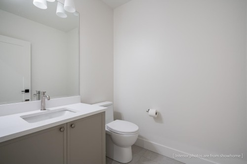 20345 41A Avenue, Langley, BC - Indoor Photo Showing Bathroom