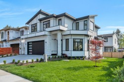 7120 204 Street Langley, BC V2Y 3S7