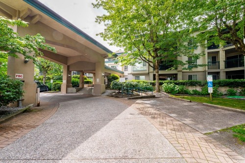 331-19528 Fraser Highway  Surrey, BC V3S 8P4