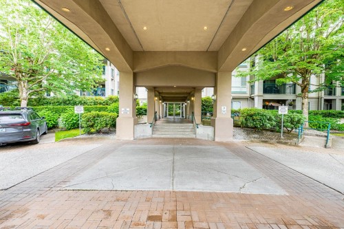 331-19528 Fraser Highway, Surrey, BC 