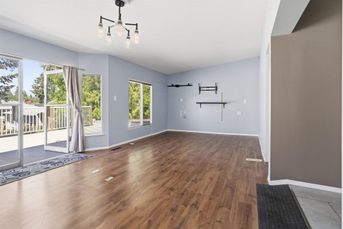 12301 99A Avenue, Surrey, BC 