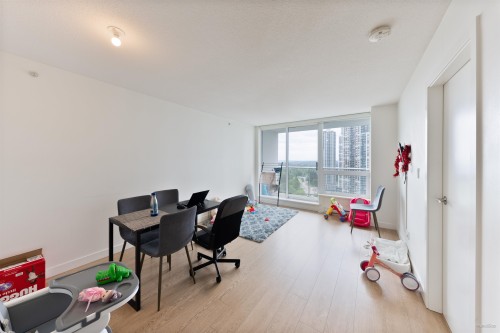 13696 100 Avenue, Surrey, BC 