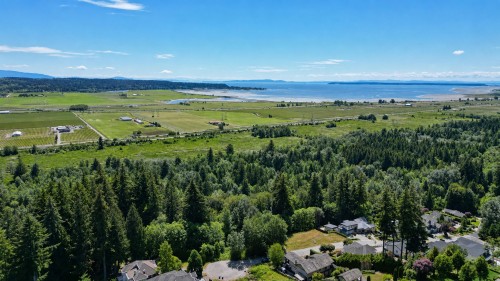 13738 55A Avenue, Surrey, BC 