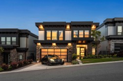 11-2290 Boley Street Abbotsford, BC V3G 0J1
