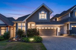 15353 36 Avenue Surrey, BC V3Z 0J5