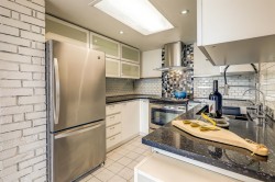 808-10082 148 Street Surrey, BC V3R 0S3