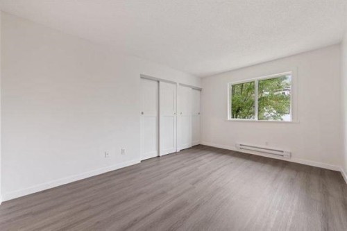 204-7120 133 Street, Surrey, BC 