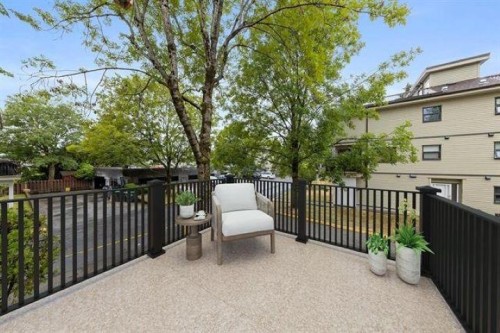 204-7120 133 Street, Surrey, BC 