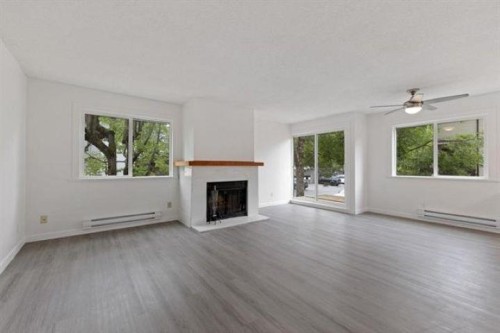 204-7120 133 Street, Surrey, BC 