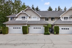 2-13918 58 Avenue Surrey, BC V3X 3N8