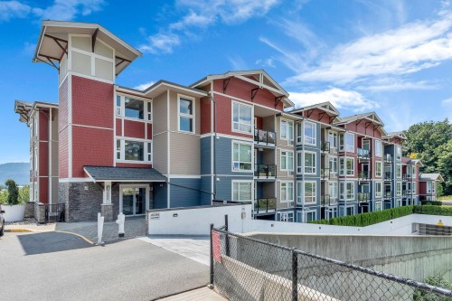 406-2242 Whatcom Road, Abbotsford, BC 