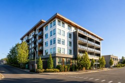 602-32838 Ventura Avenue Abbotsford, BC V2S 0M5