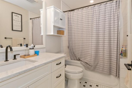 4745 204A Street, Langley, BC 