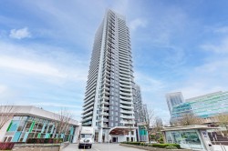 3303-9887 Whalley Boulevard Surrey, BC V3T 0P4