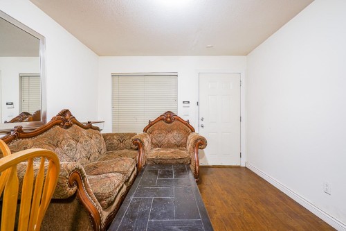 7049 150 Street, Surrey, BC - Indoor