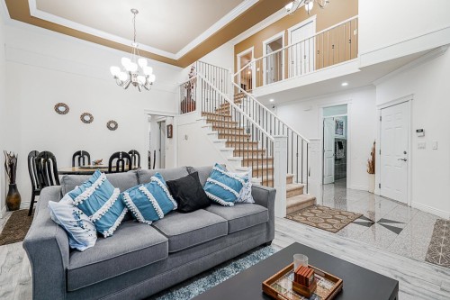 7049 150 Street, Surrey, BC - Indoor