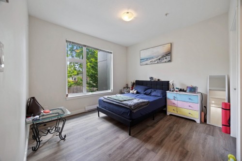 220-10838 Whalley Boulevard, Surrey, BC 