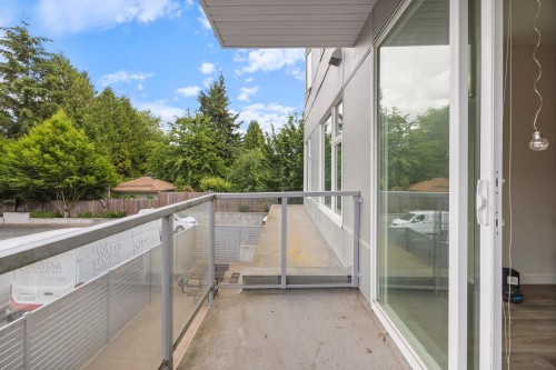 220-10838 Whalley Boulevard, Surrey, BC 