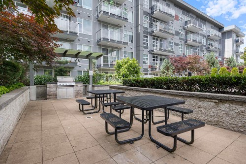 220-10838 Whalley Boulevard, Surrey, BC 