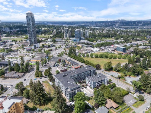 220-10838 Whalley Boulevard, Surrey, BC 