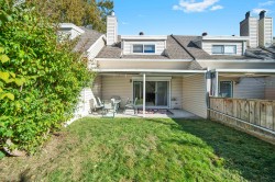 2-7560 138 Street Surrey, BC V3W 0A9