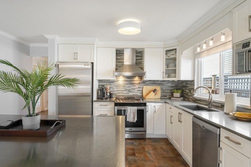 2426 Wayburne Crescent, Langley, BC 