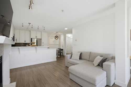 112-22015 48 Avenue, Langley, BC 