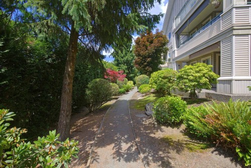 112-22015 48 Avenue, Langley, BC 