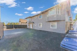 13572 68 Avenue  Surrey, BC V3W 2G3