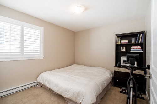 16581 60 Avenue, Surrey, BC 