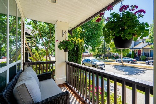 16581 60 Avenue, Surrey, BC 