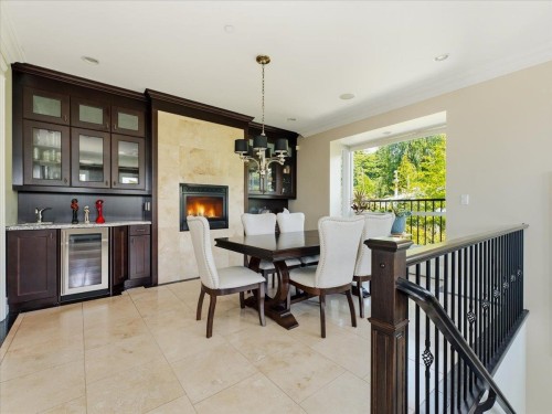 1087 Finlay Street, White Rock, BC 