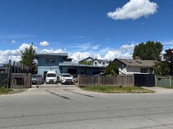 12711 112a Avenue Surrey, BC V3V 3L4