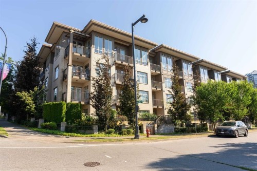 110-13468 King George Boulevard  Surrey, BC V3T 0H5