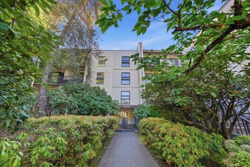 314-15238 100 Avenue, Surrey, BC 