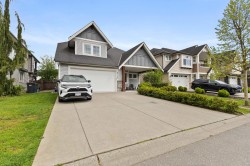 2726 Bristol Drive Abbotsford, BC V2S 0B6