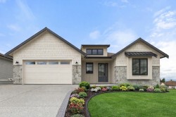 3905 Latimer Street Abbotsford, BC V2S 2J4
