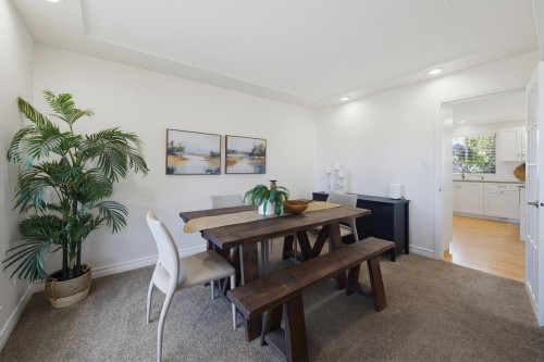 5631 Sunrise Crescent E, Surrey, BC 