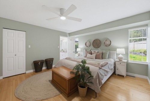 5631 Sunrise Crescent E, Surrey, BC 