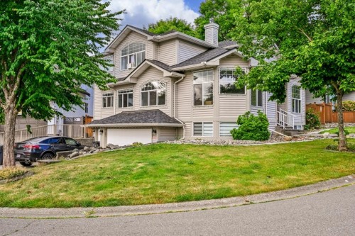 16730 85 Avenue, Surrey, BC - Outdoor