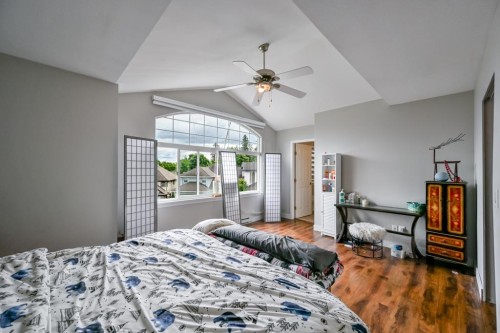 16730 85 Avenue, Surrey, BC - Indoor Photo Showing Bedroom