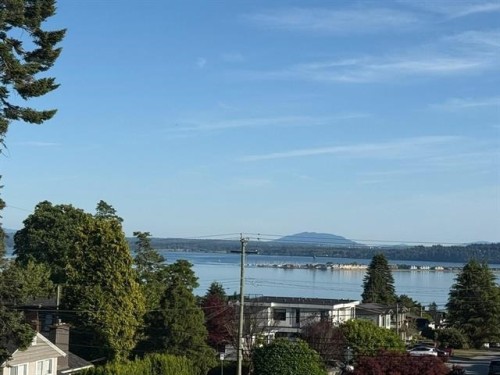 1243 Parker Street  White Rock, BC V4B 4S2