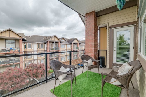 423-5650 201A Street, Langley, BC - Outdoor With Deck Patio Veranda With Exterior