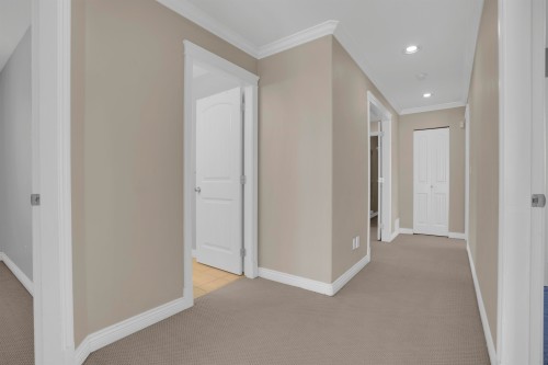 Upper-16459 59A, Surrey, BC 