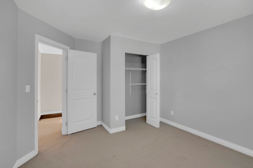 Upper-16459 59A, Surrey, BC 