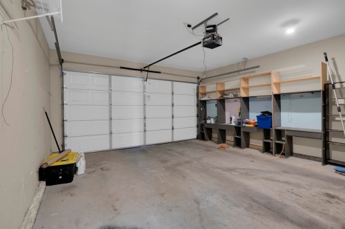 Upper-16459 59A, Surrey, BC 