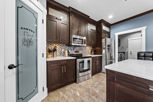 1925 Merlot Boulevard, Abbotsford, BC 