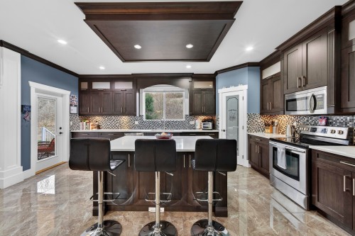 1925 Merlot Boulevard, Abbotsford, BC 