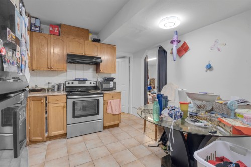 9298 Cinnamon Drive, Surrey, BC 